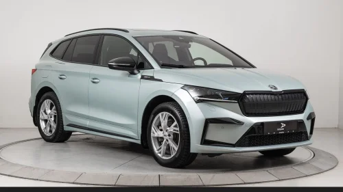 SKODA ENYAQ 80X IV80x Sportline Krok Kamera ACC Minne Panorama