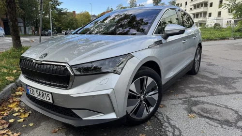 SKODA ENYAQ 80X iV80X/skinn/360/krok/Infotainmentpakke/el. sete m/minne