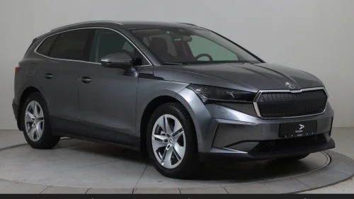 SKODA ENYAQ 80X iV80X ACC Krok Kamera Matrix