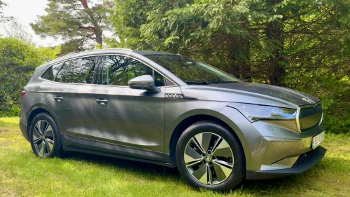 SKODA ENYAQ 80X iV80X, ryggekam., hengerfest., matrix led, brunt skinn