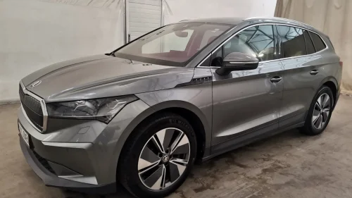 SKODA ENYAQ 80X iV 80X 4X4 265 HK HENGERFESTE ACC MATRIX KAMERA NAVI VA