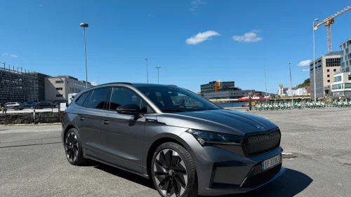 SKODA ENYAQ 80X iV80X Sportline /Ad.cruise/Kamera/Keyless/Memory++