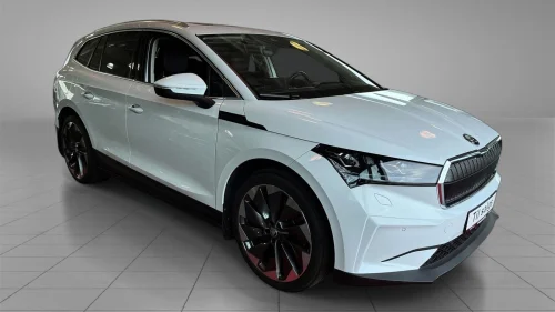 SKODA ENYAQ 80X iV80x AWD/ Krok/ Skinn/ Pano