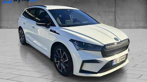 SKODA ENYAQ 80X 80X Sportline / Matrix / HUD / Dcc / Acc +++