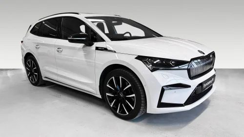 SKODA ENYAQ 80X IV80X AWD Sportline Panorama