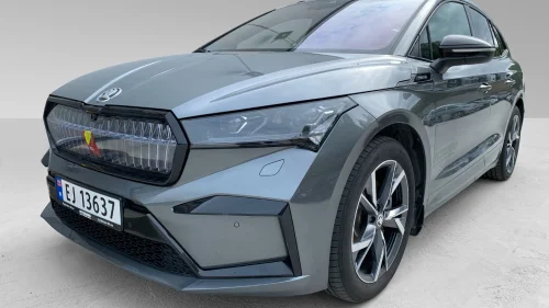 SKODA ENYAQ 85X 85x Sportline H.FESTE|HUD|20"|MATRIX|R.KAM|VARMEP.++