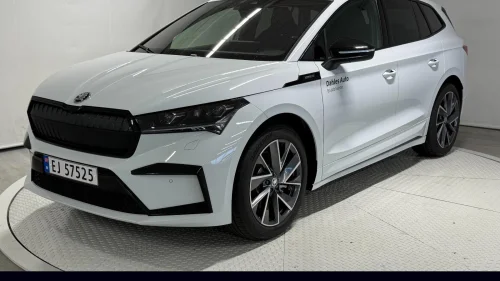 SKODA ENYAQ 85X 85X Sportline ACC/Krok/Kam/Matrix/El.sete++