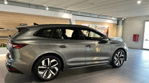 SKODA ENYAQ 85X 85x SportLine AWD Advanced - HeadUp Canton ACC
Krok+