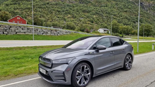 SKODA ENYAQ RS 80X