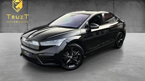 SKODA ENYAQ RS 80X 313hk / Pano / H.feste / Matrix / Canton / Crystal+