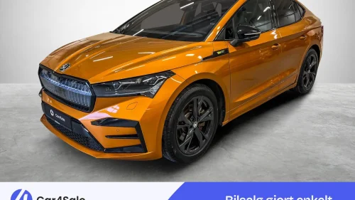 SKODA ENYAQ RS AWD 542km / Matrix / HUD / Pano / Krok / Canton / ACC