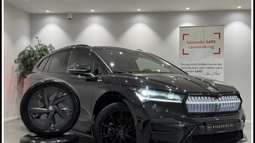 SKODA ENYAQ RS 4x4/HUD/Canton/Rattvarme/Matrix/V.pumpe/Krok/Norsk Bil!
