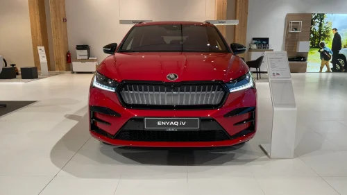 SKODA ENYAQ RS RS 85ix hengerfeste, Matrix Canton HUD+++