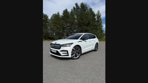 SKODA ENYAQ RS 85x