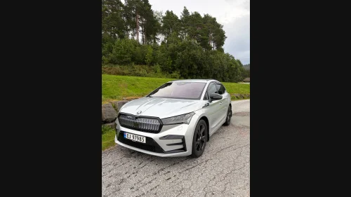 SKODA ENYAQ RS RS 85x
