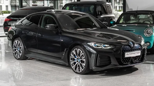 BMW i4 M50 M50 Fully Charged, Lazerlys, Head-up, Skinn, Harman-k++