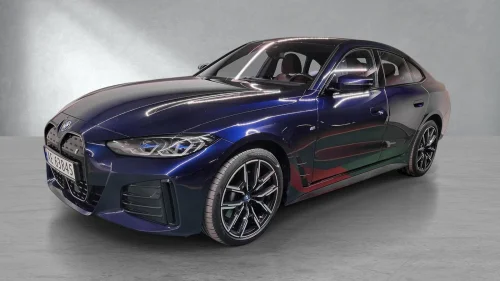 BMW i4 eDrive40 eDrive 40 // M-Sport / 571 km WLTP / Laserlys / Skinn