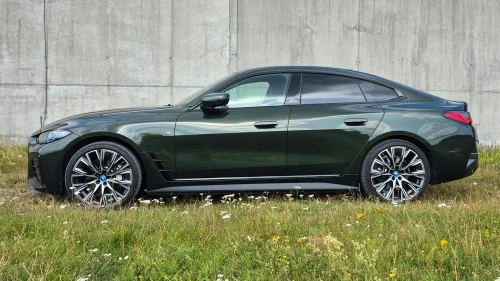 BMW i4 eDrive40 Drive40 Fully Charged,M-Pakke,BSI-avt. Laser,H&K,Krok