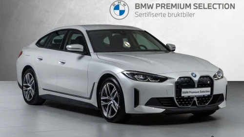 BMW i4 eDrive40 Skinn-Krok-Adaptiv Cruise