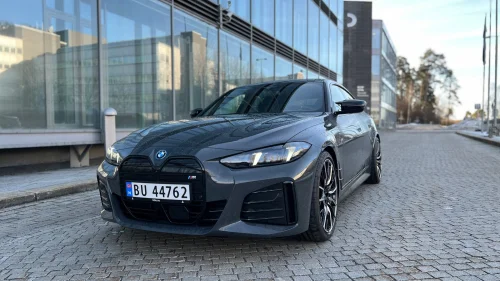 BMW i4 M60 xDrive M60 601hk, Supercharged, 868M 20" brede skjermer, 360++