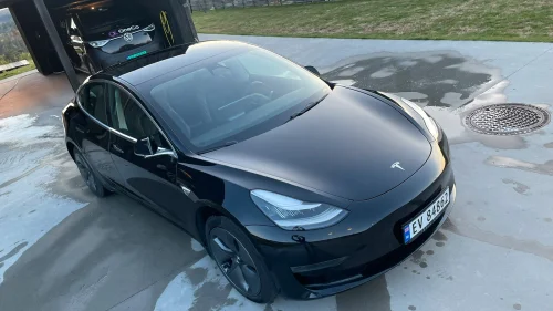 TESLA Model 3 Standard Range Plus RWD