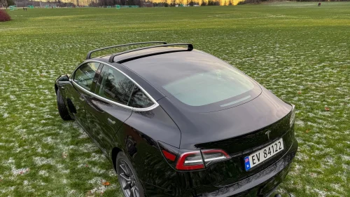 TESLA Model 3 Standard Range RWD,  nye sommer/vinterdekk