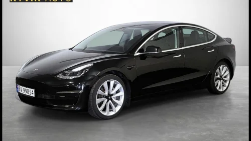 TESLA Model 3 SR /Autopilot/Pano/409km WLTP