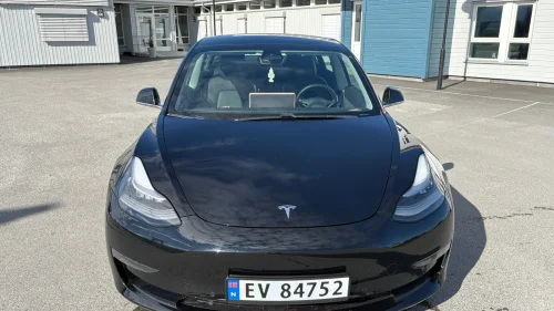 TESLA Model 3 Standard Range Plus RWD