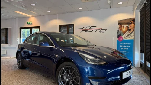 TESLA Model 3 SR PLUSS / AUTOPILOT / KROK / SKINN / MM