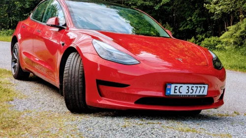 TESLA Model 3 Standard Range Plus RWD