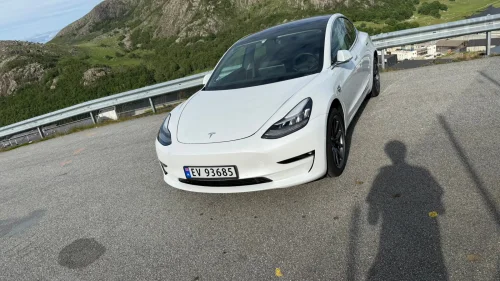 TESLA Model 3 Standard Range Plus RWD