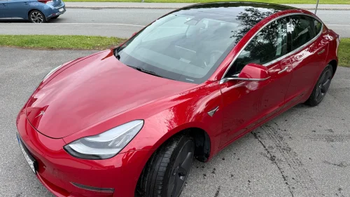 TESLA Model 3 Standard Range Plus RWD