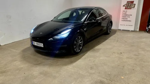 TESLA Model 3 306HK. RWD. EUokt2026. Outlet. 2-eiers. Se på denne!
