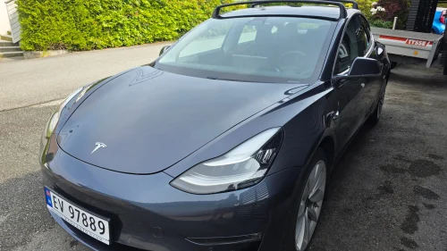 TESLA Model 3 Standard Range Plus RWD