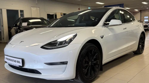 TESLA Model 3 SR PLUS HENGERFESTE-SKINN-PREMIUM-ADAPTIV CRUISE-R.KAM