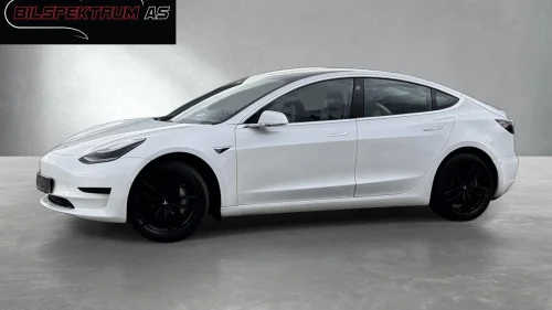 TESLA Model 3 Premium // Skinn, Panorama, Autopilot, 360-Kamera, ++