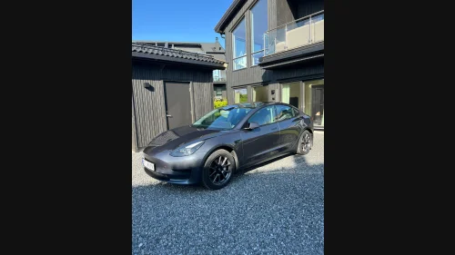 TESLA Model 3 Standard Range Plus RWD