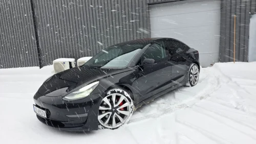TESLA Model 3 Performance AWD