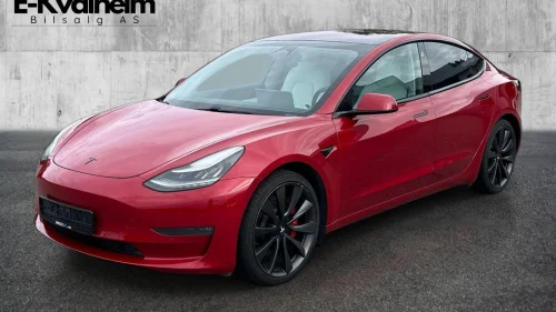 TESLA Model 3 Performance-Long Range | AWD | AP | Premium audio |
