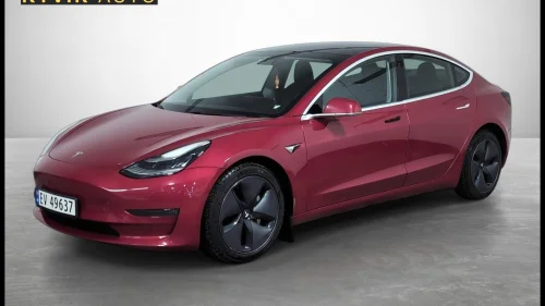 TESLA Model 3 LONG RANGE / EU27 / 4WD / SKINN / PANO ++