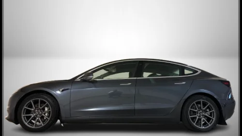 TESLA Model 3 LONG RANG/AWD/AUTOMAT/KUN 1 EIER/NAVI/R-KAM/EU-OK 2/27