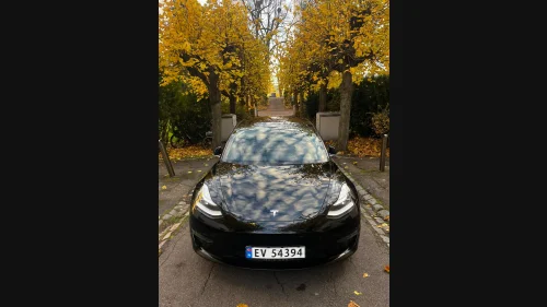 TESLA Model 3 Long Range AWD