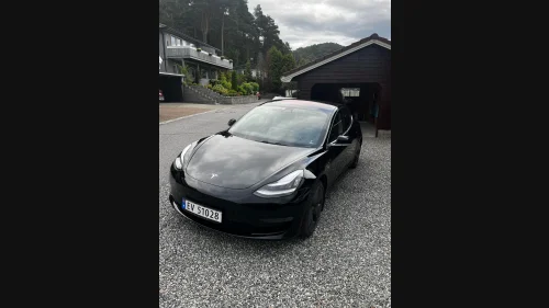 TESLA Model 3 Long Range AWD