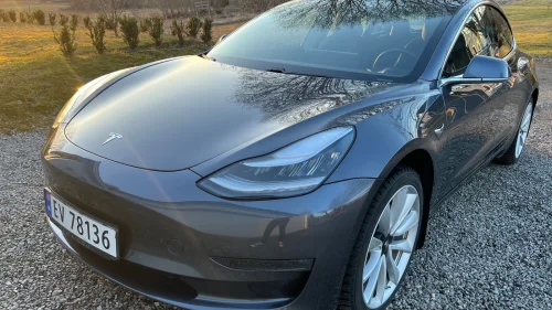 TESLA Model 3 Long Range AWD