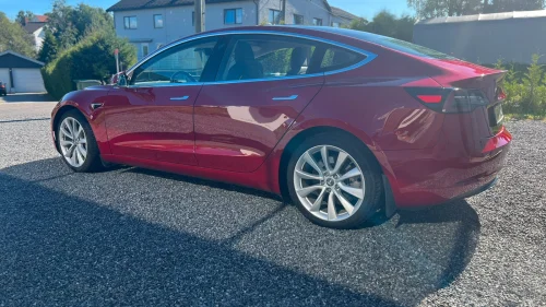 TESLA Model 3 Long Range AWD