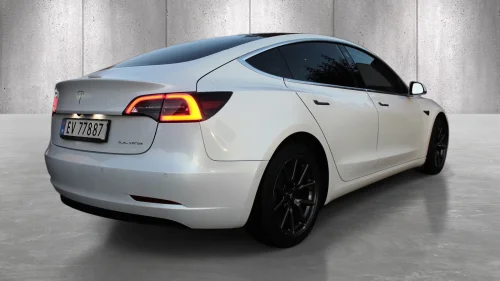 TESLA Model 3 1 - EIER // LR // AWD // Autopilot // SKINN // DAB+