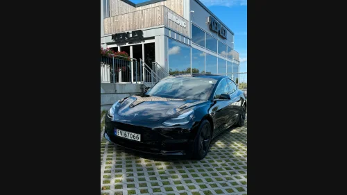 TESLA Model 3 LR AWD - 1 eier - EU ok til 2027 - 8 nye dekk i 2024