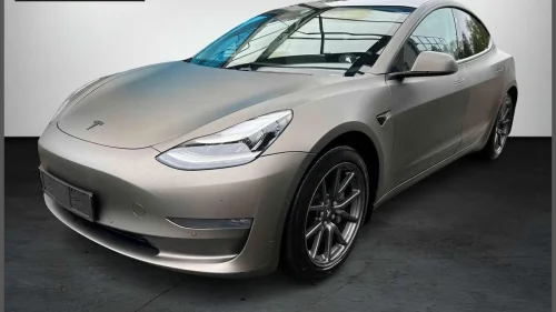 TESLA Model 3 Long Range/4x4/560km/Foliert/8xalu.felg/Skinn/Navi+++