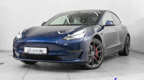 TESLA Model 3 Performance - Nye bremser - Tøffe felger - Hvitt skinn