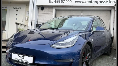 TESLA Model 3 Performance AWD
